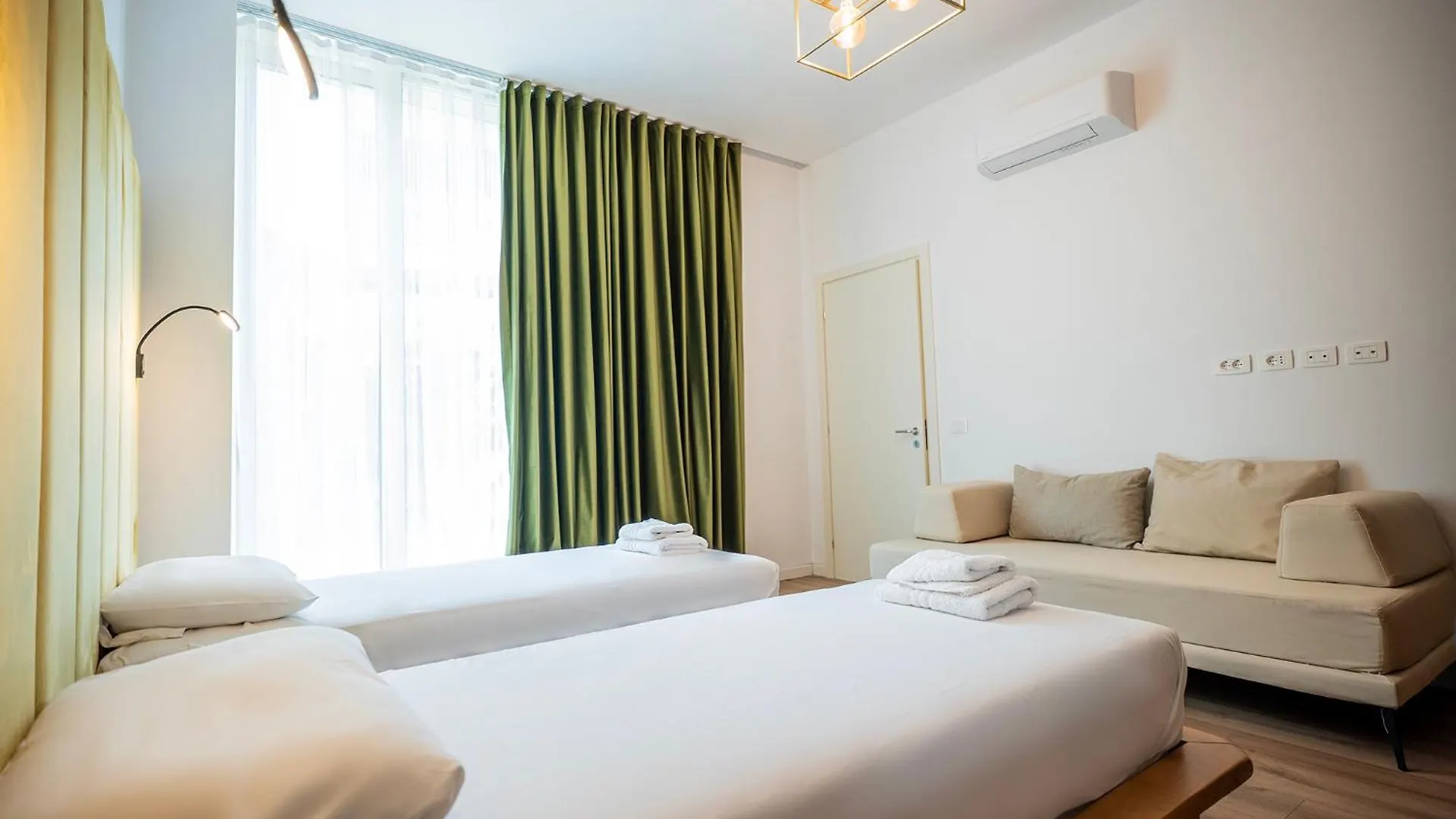 Palase Elite Villas Himare